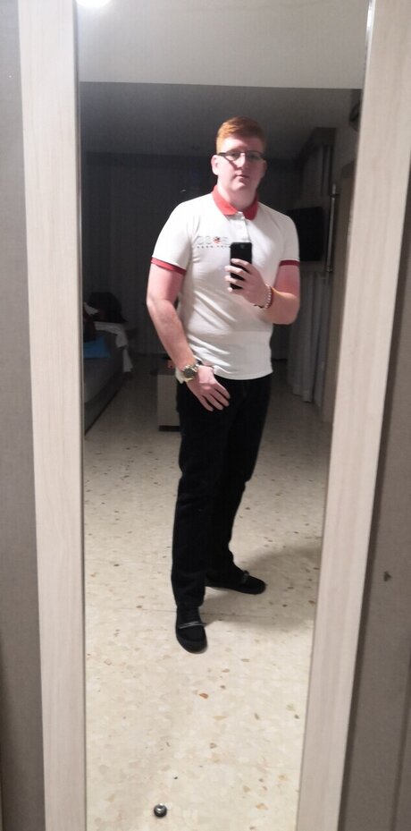 Chris Mcniff model naked image