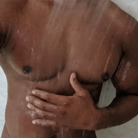 Mysterious porn actress img