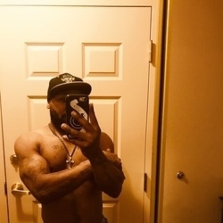 Eric McWilliams beautiful model images