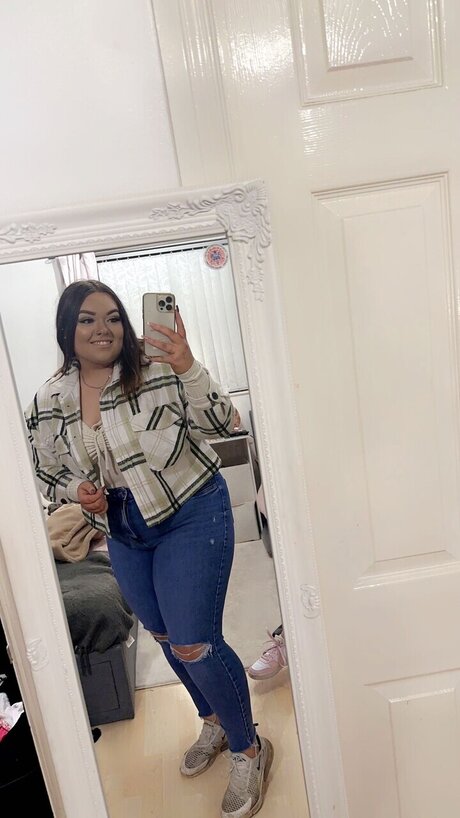 Princess Chloy nude star gallery