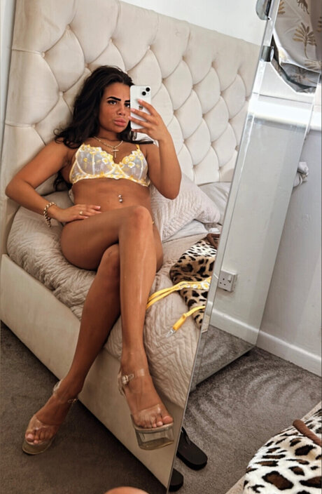 Valentina x adult model pics