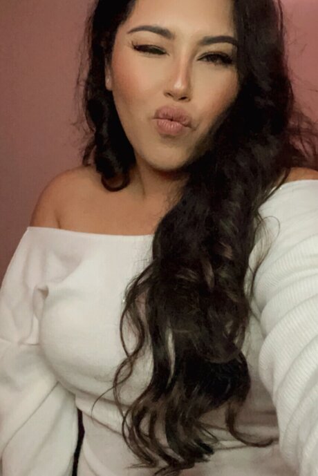 CatalinaaCakess porn star images