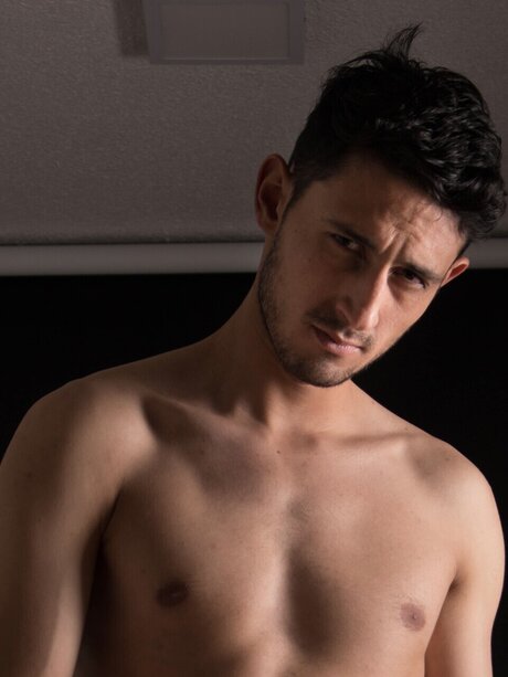 Felipe Pedroza pretty actress images