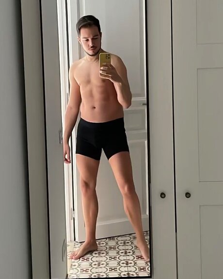 Aleden87 star pornographic photo