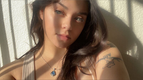 Mirrbaby pretty pornstar pictures