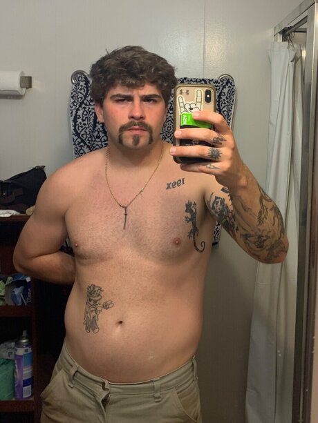 Bucky beautiful star pic