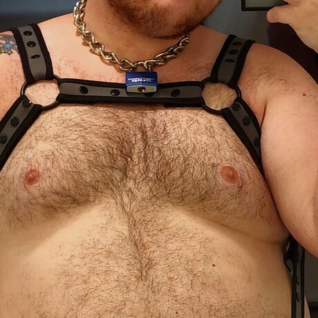 That1Cub xxx model picture