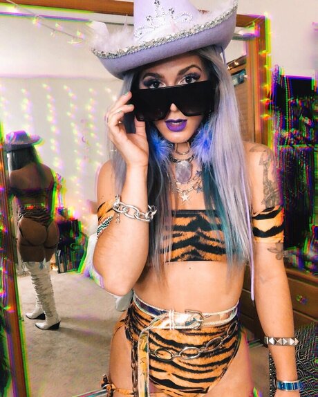 lady lana perfect star galleries