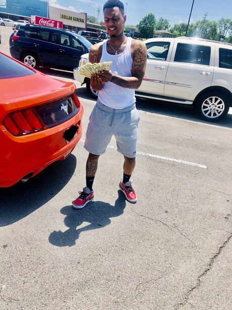 Balmain_ star pornographic photo