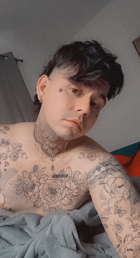 OhSenpai exclusive pornstar photo