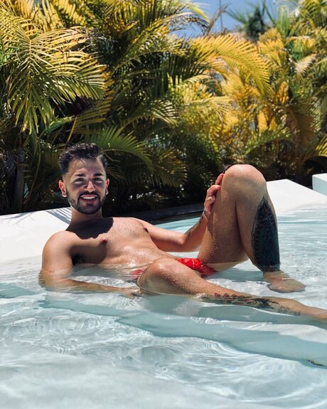 Isra model nude image