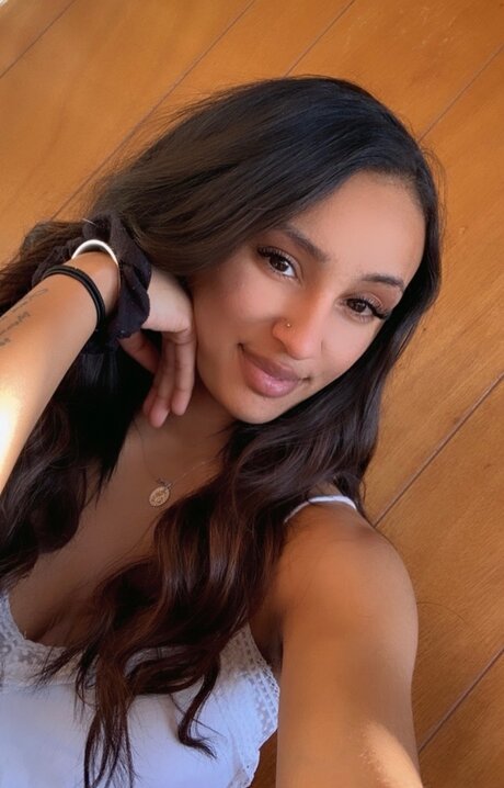 mariah_ nice model img