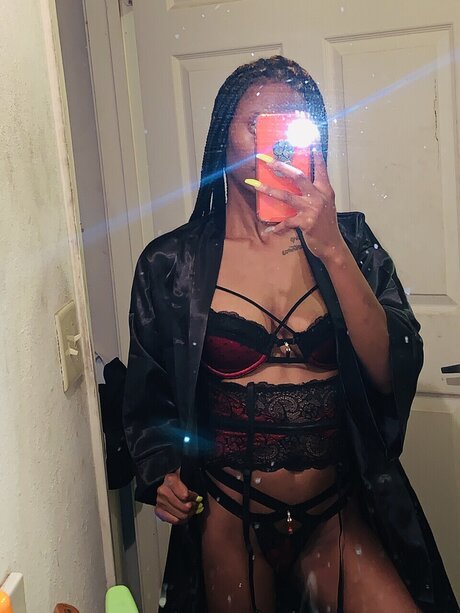 Karter lade model naked photo