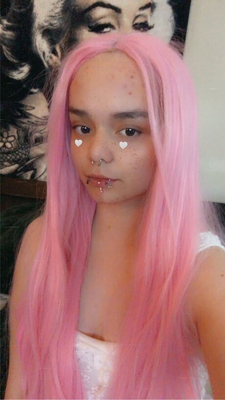 Cryss Ross nude pornstar gallery