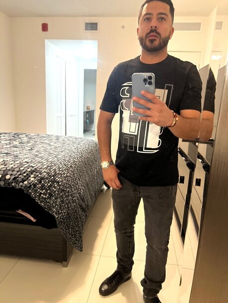 Milo MIA pornographic star image