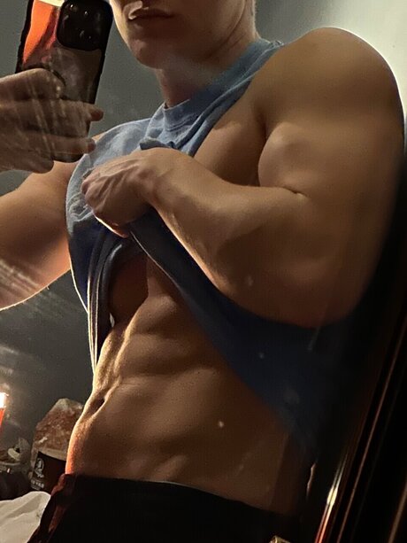 Cursemarked best model photo