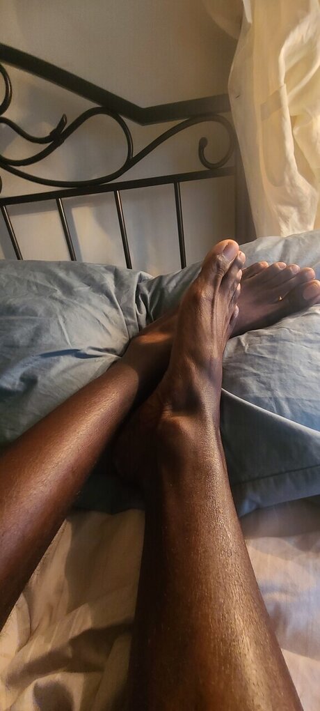 Melaninfoot star pornographic photo