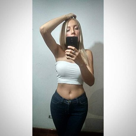 Emily Herrera high quality actress pic