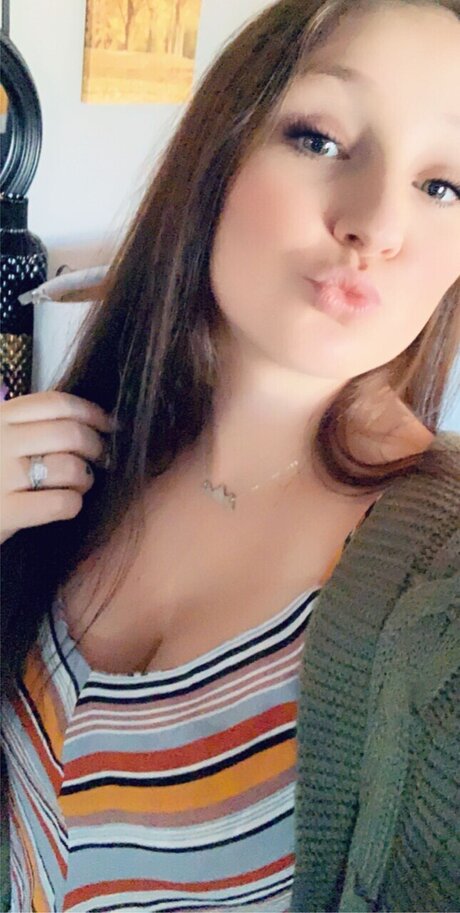 CeCe 1990 pornstar pretty archive