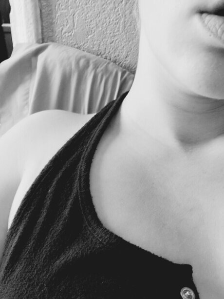 poisoned blaze pornstar sexy images