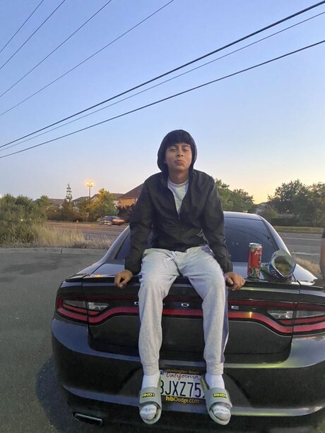 _pretty_ model sex pic