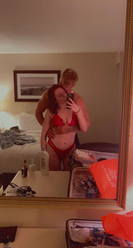 Jackson Hardy model pretty img