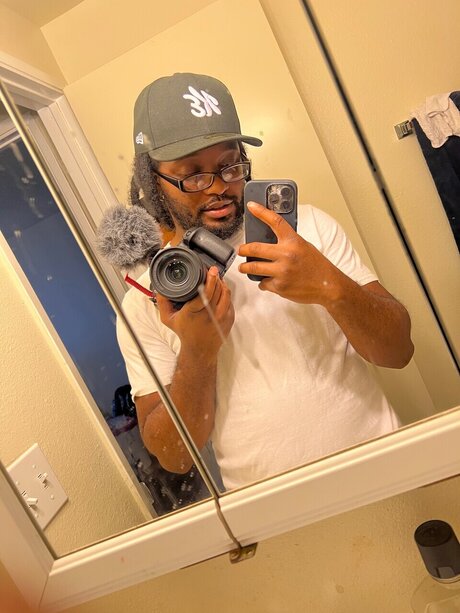 Willie Wonderful star pornographic photos