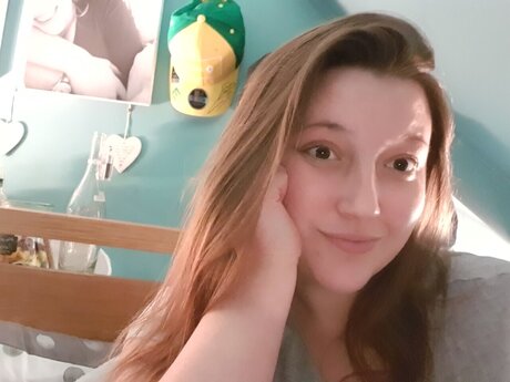 Megan Jones adult model photos