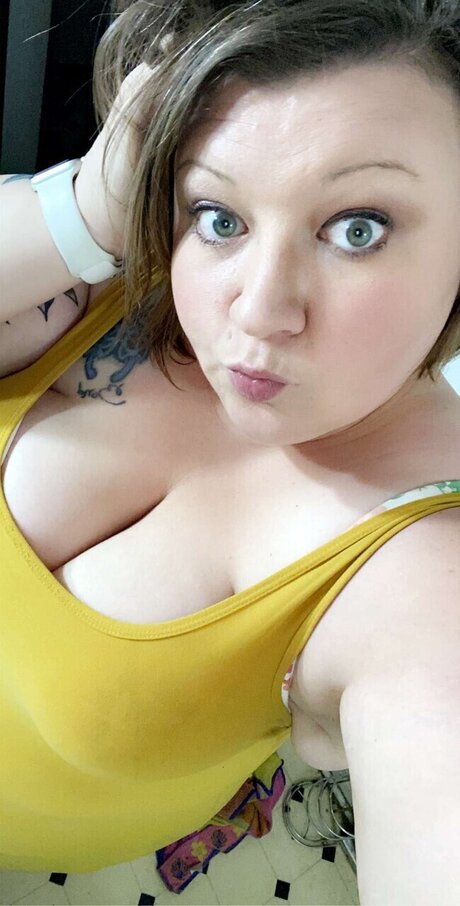 Foreygal pornographic star archive