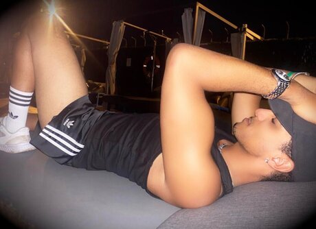 Calvin Lyon nudes actress image