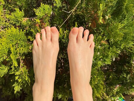 Mol perfect actress images