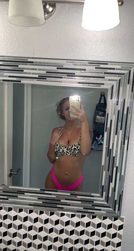 Your dirty little secret_ exclusive model pictures