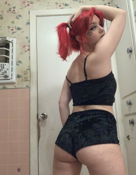 anarchyelmo porn star photos