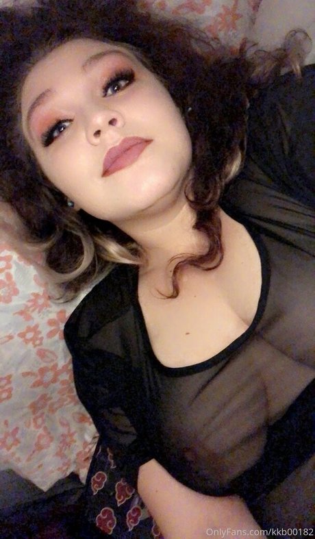 kkb00182 pornstar nude pic