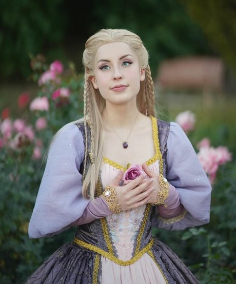 Raineemery pornstar free gallery