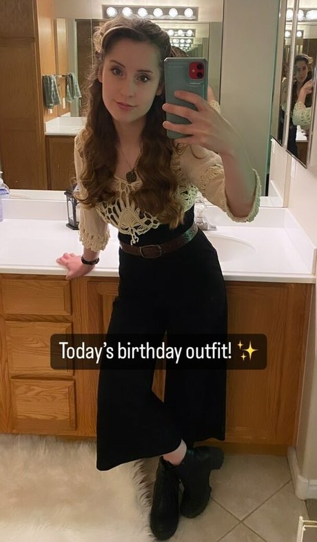 Raineemery model perfect photo