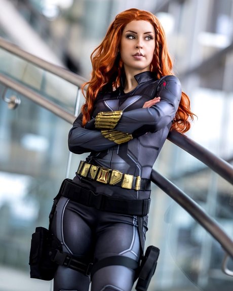 Raineemery model top gallery