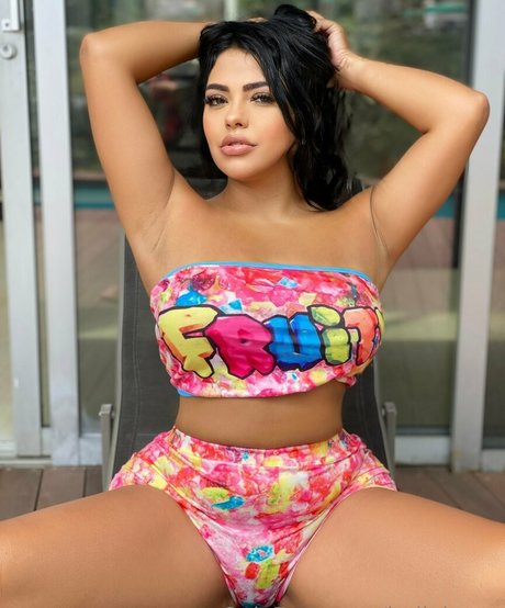 indialovex model top picture