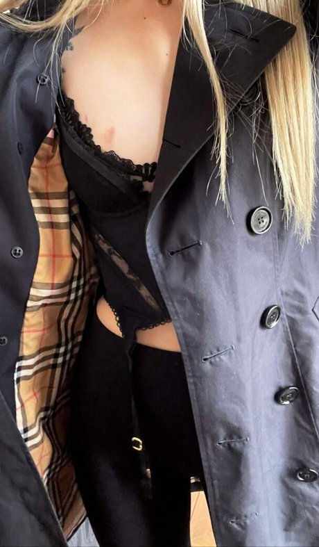 Sarinasong hot pornstar images