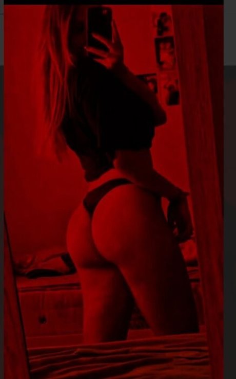 Lu Bertolini model top archive