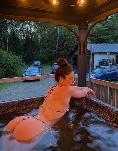 maggie ellenmac star nudes pic