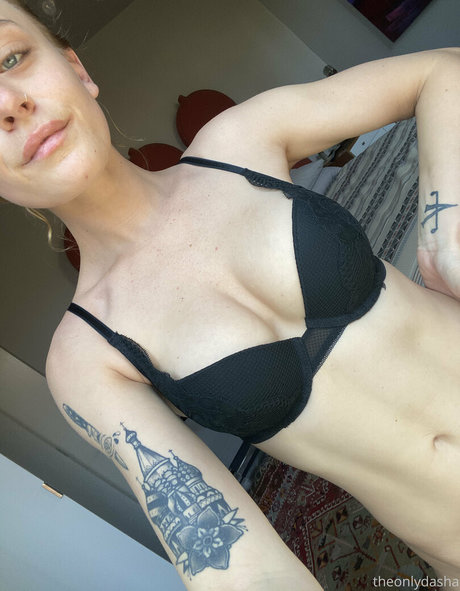 theonlydasha erotic star img