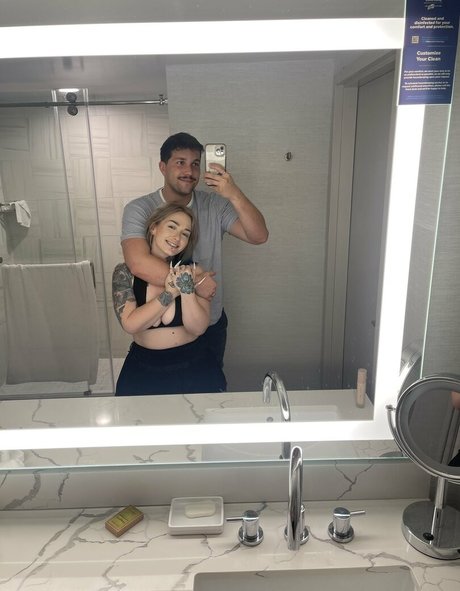 Misslavey666 star best picture