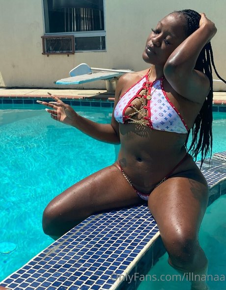 illnanaa sex model picture