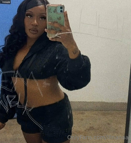 illnanaa best star photos