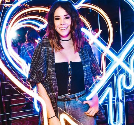 Jillian Rose Reed pornstar best picture