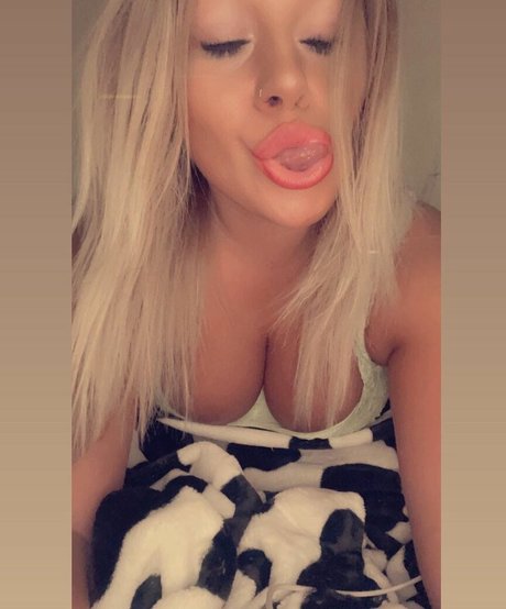 Mackenzie Spohn star nudes pic