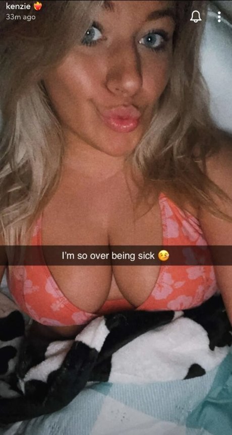 Mackenzie Spohn model sexy pictures