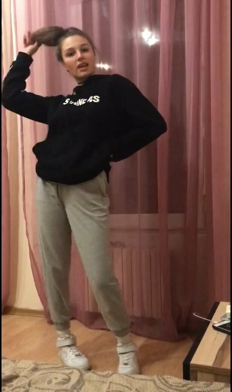 karina raspberry pornstar adult pics