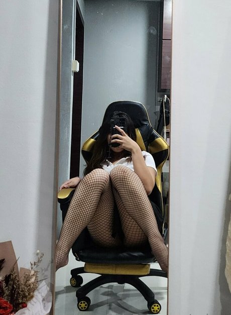 onlysg pornstar high quality gallery